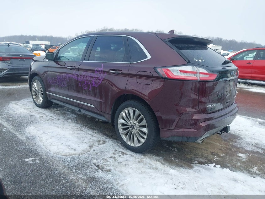 2020 Ford Edge Titanium
