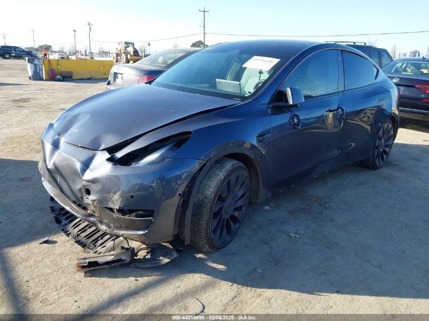 2022 Tesla Model Y Performance Dual Motor All-Wheel Drive
