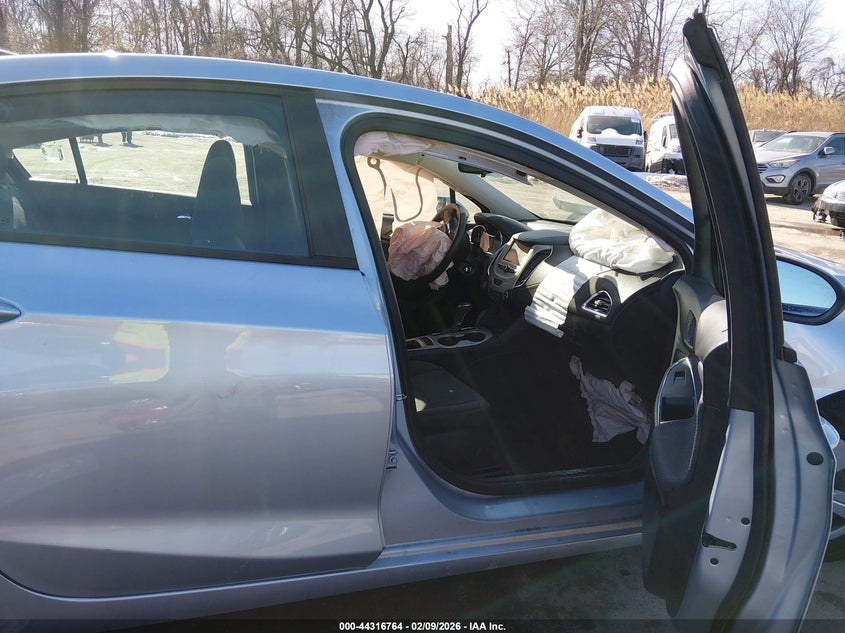 2018 Chevrolet Cruze Ls Auto