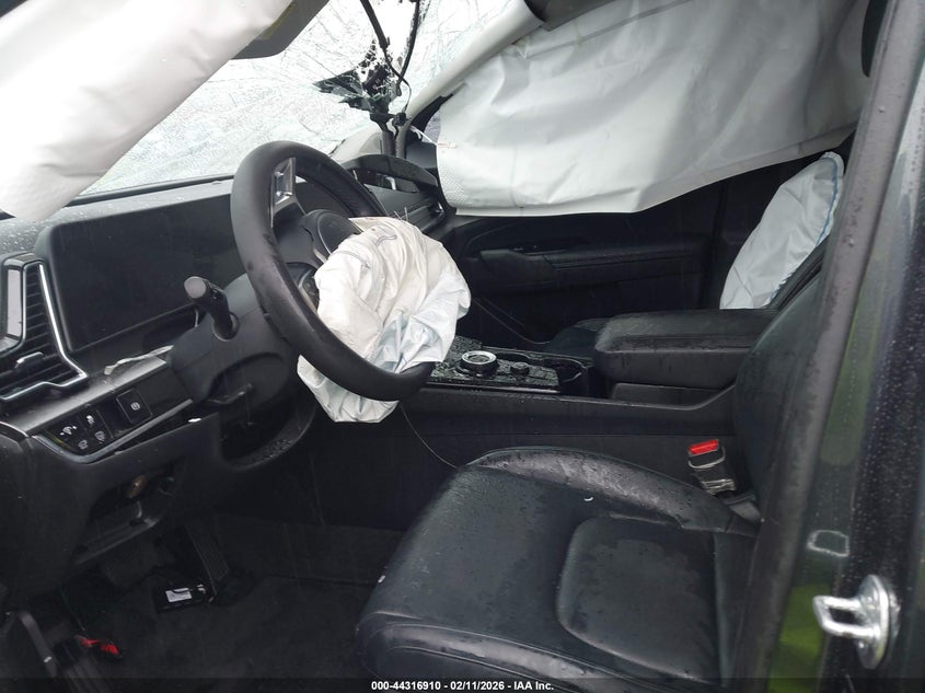 2024 KIA SPORTAGE HYBRID auction photo 5