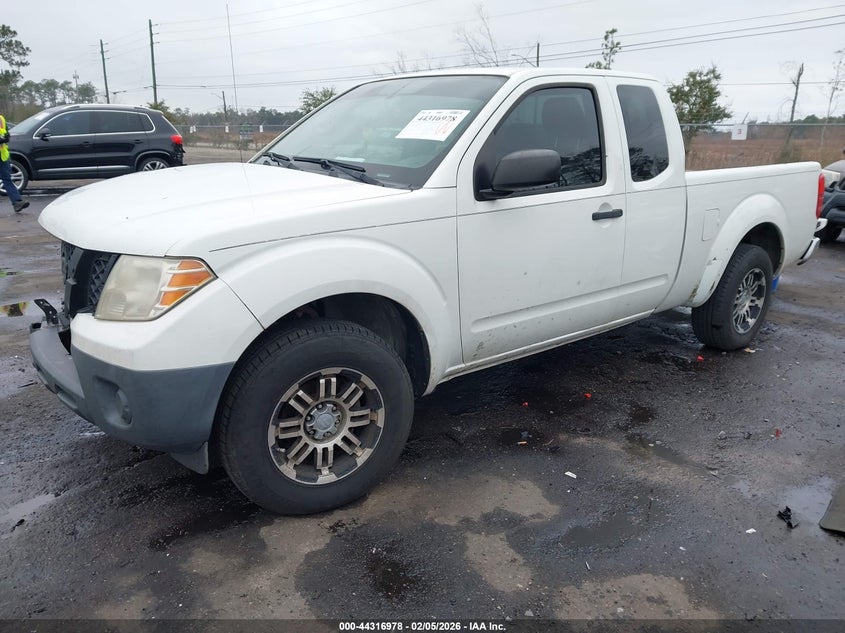 2013 Nissan Frontier S