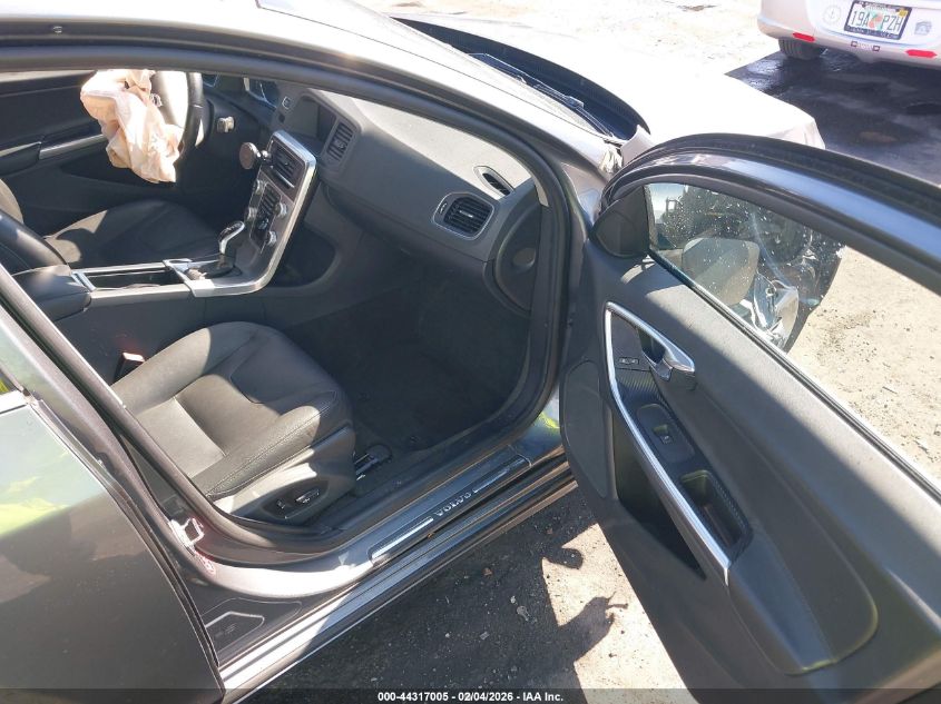 2017 Volvo V60 T5 Premier