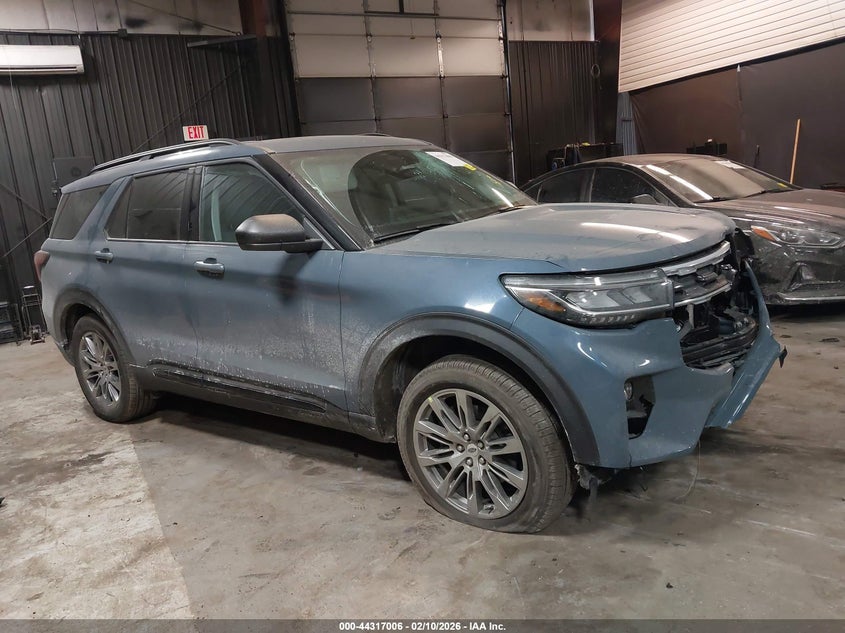 FORD EXPLORER ACTIVE W/200A PKG