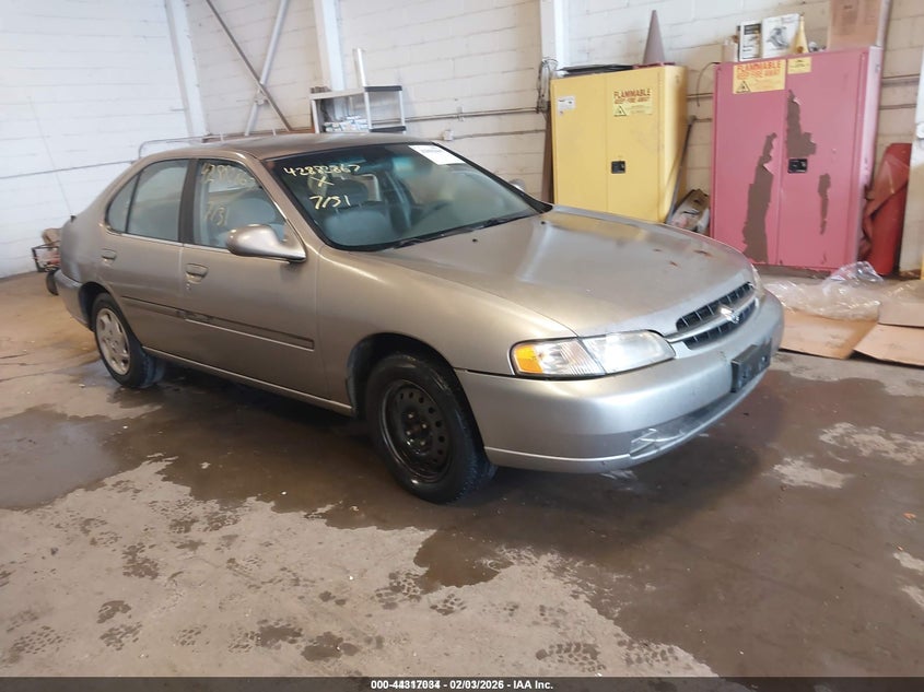 1999 Nissan Altima Gle/Gxe/Se/Se-L/Xe