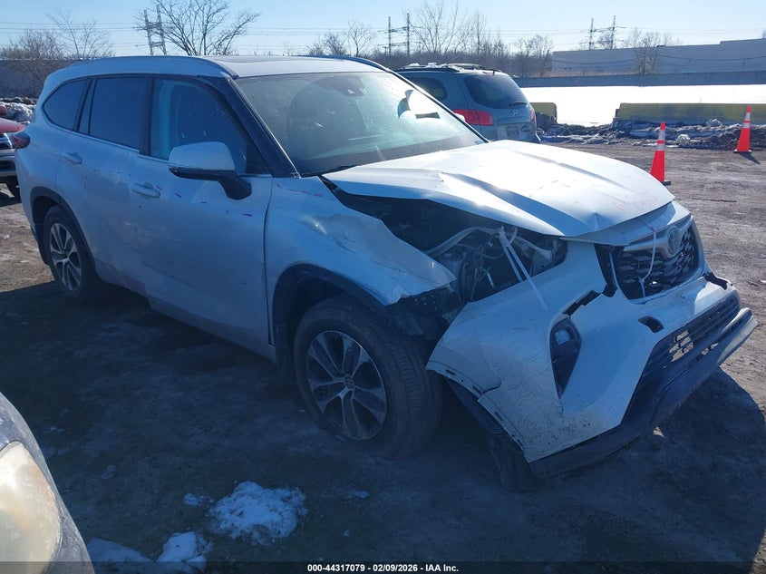 2023 Toyota Highlander Xle