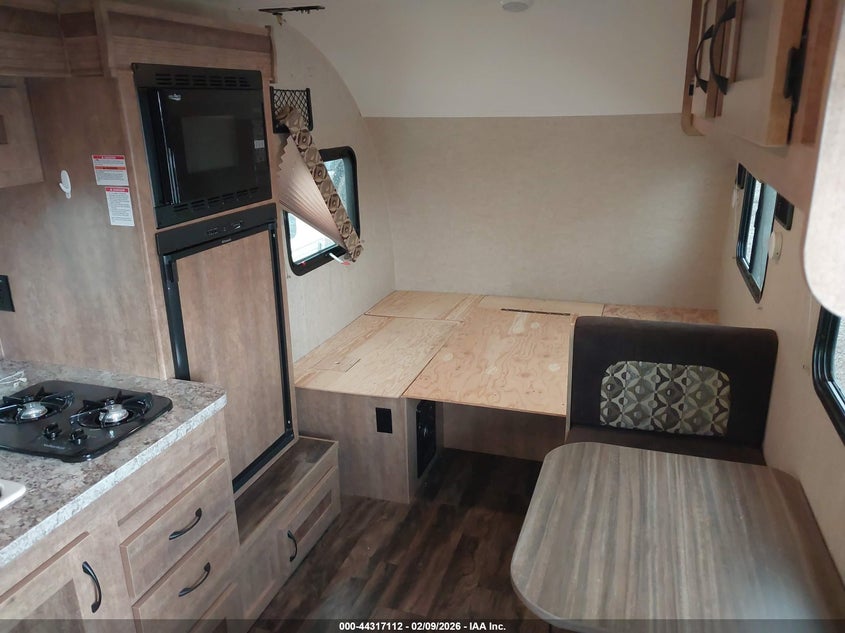 2017 STARCRAFT SATELLITE auction photo 5