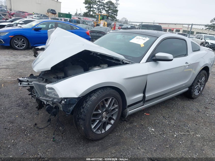 2013 Ford Mustang V6 Premium