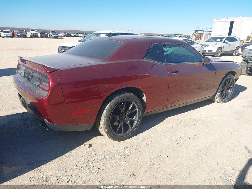 2018 Dodge Challenger Sxt
