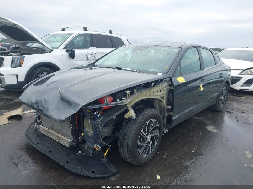 2022 Hyundai Sonata Hybrid Blue