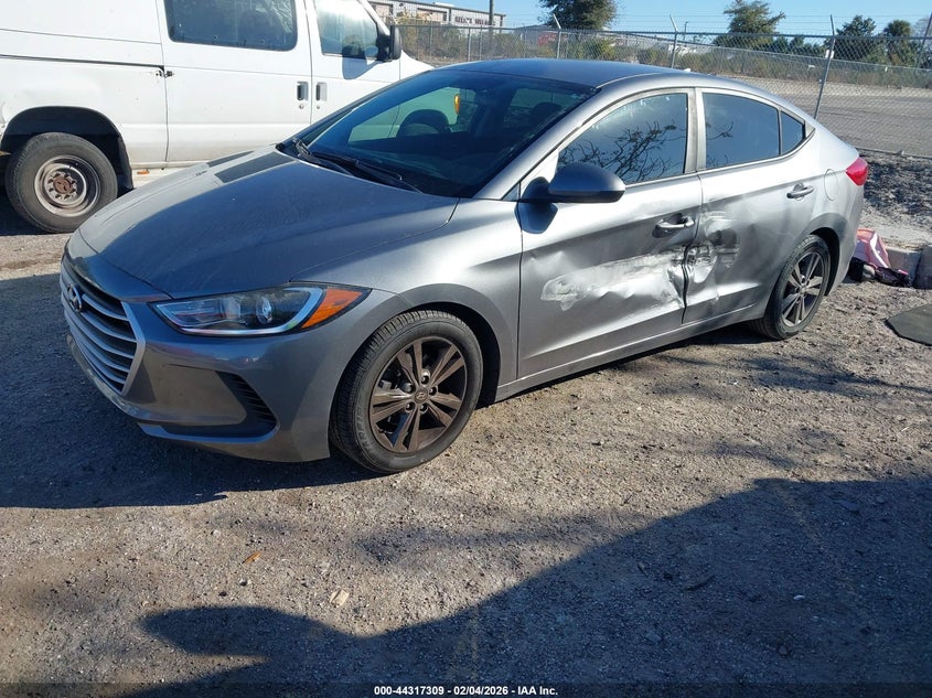 VIN 5NPD84LF5JH310201 2018 HYUNDAI ELANTRA SEL