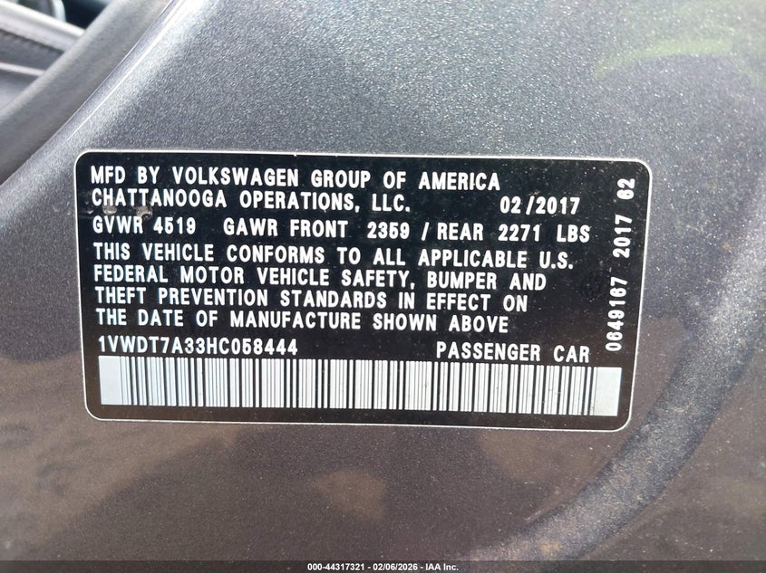 VIN 1VWDT7A33HC058444 2017 VOLKSWAGEN PASSAT 1.8T R-LINE