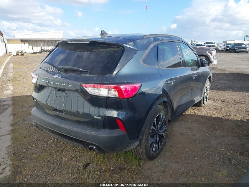 2022 Ford Escape Se Hybrid