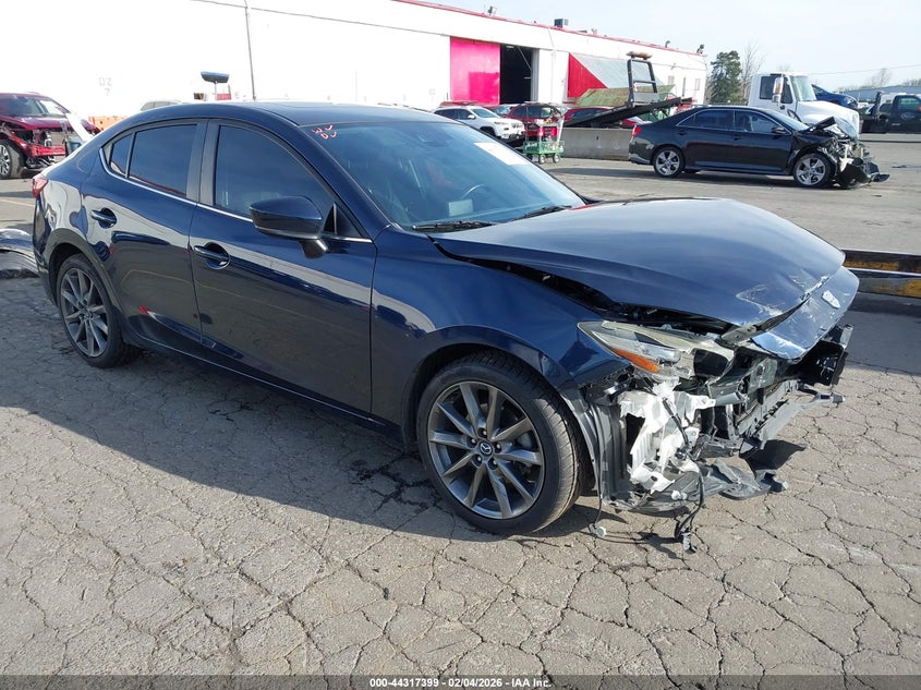 2018 Mazda Mazda3 Touring