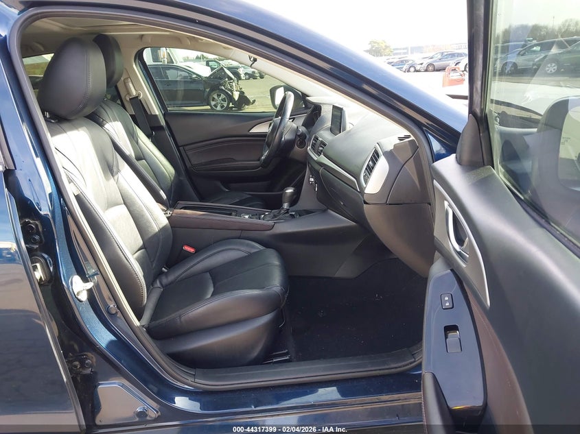 2018 Mazda Mazda3 Touring