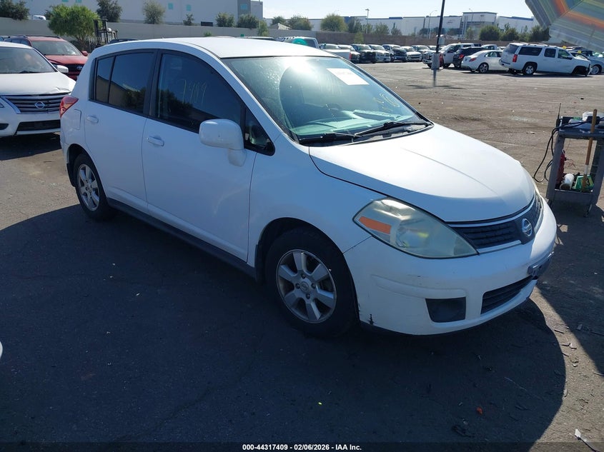 2008 Nissan Versa 1.8Sl