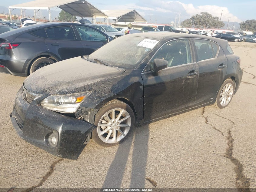 Vin: jthkd5bh7b2007918, lot: 44813930, lexus ct 200h premium 20112