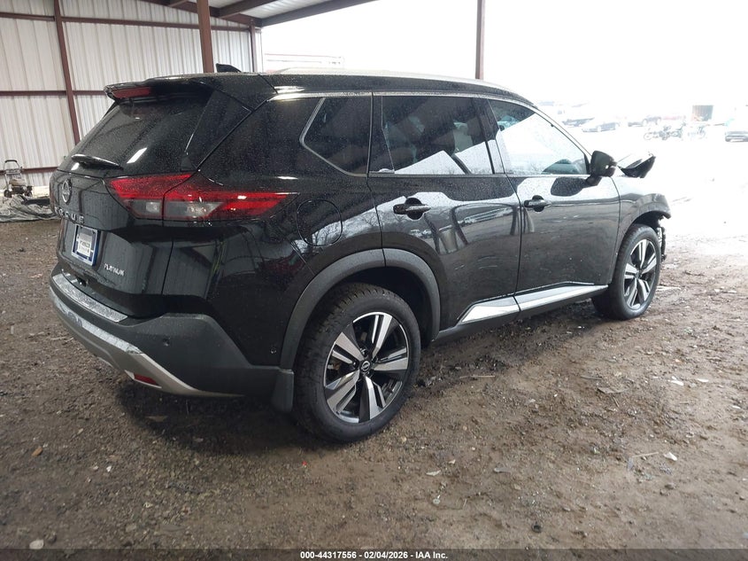 2022 Nissan Rogue Platinum Fwd