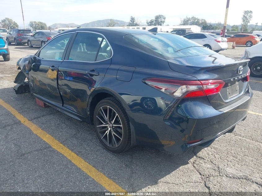 2021 Toyota Camry Se