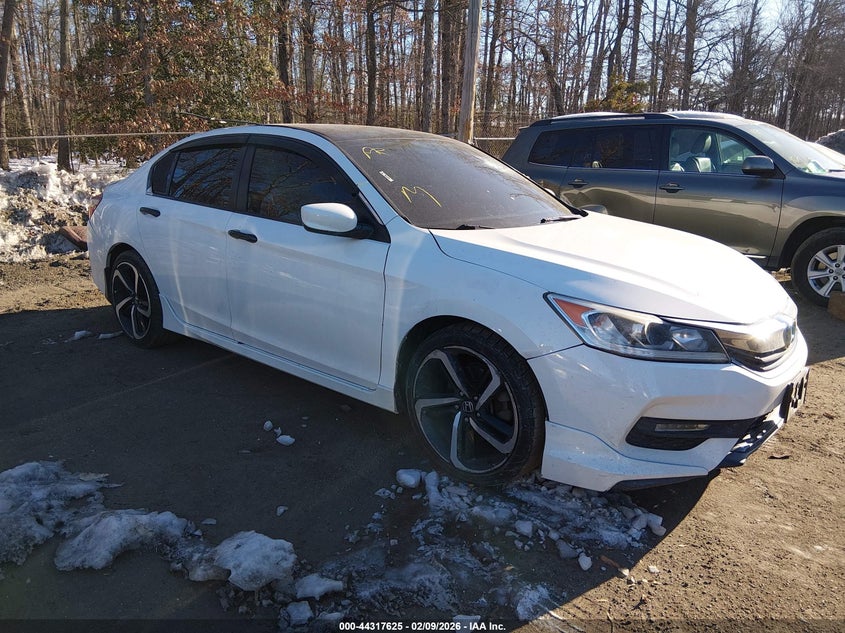 1HGCR2F55HA077665 2017 Honda Accord Sport auction photo 1