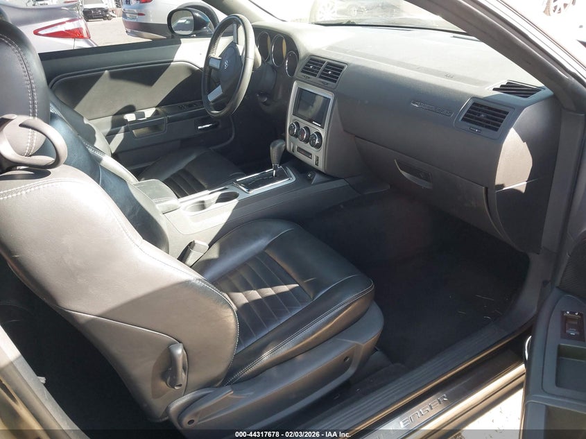 2009 Dodge Challenger Se