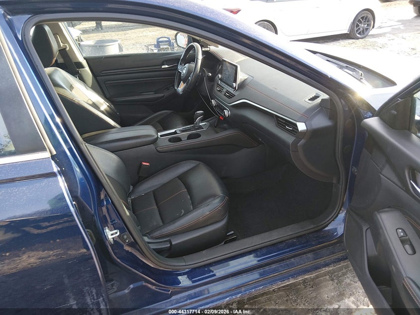 VIN 1N4BL4CV9KC166586 2019 NISSAN ALTIMA 2.5 SR