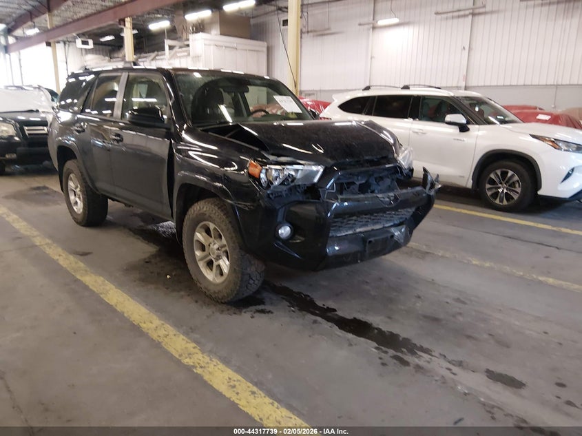 2019 Toyota 4Runner Sr5