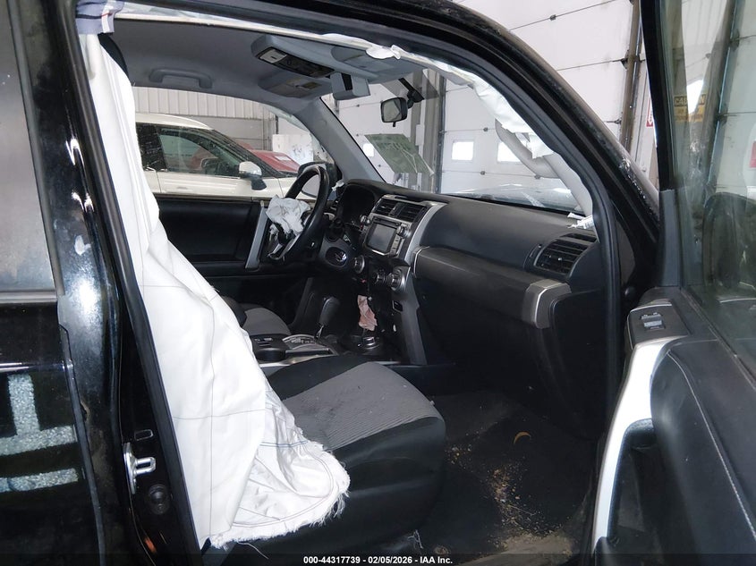 2019 Toyota 4Runner Sr5