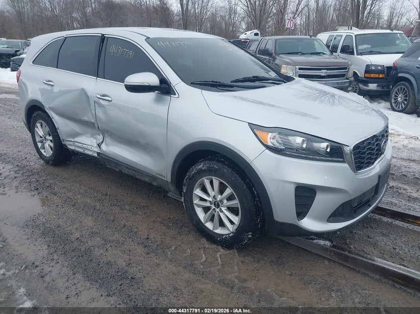 Vin: 5xypgda55kg568267, lot: 44814196, kia sorento 3.3l lx 2019 img_1