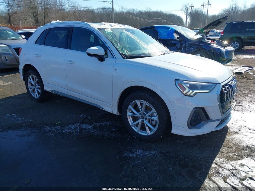 2023 Audi Q3 Premium 45 Tfsi S Line Quattro Tiptronic