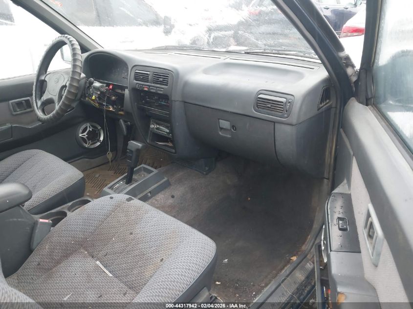 1994 Nissan Truck King Cab Se