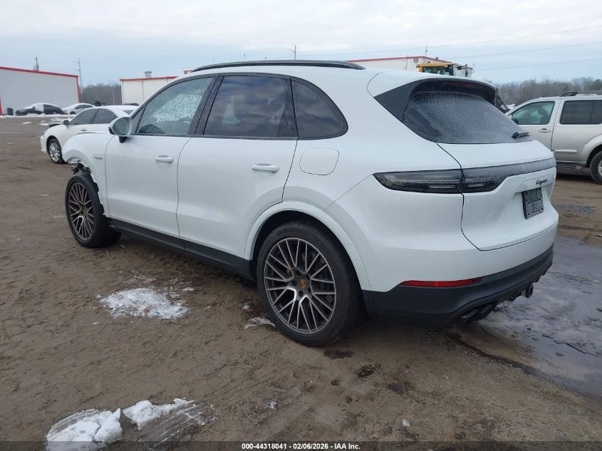 2022 Porsche Cayenne E-Hybrid Platinum Edition