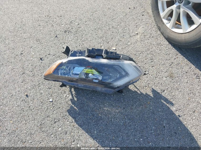 2017 Nissan Rogue Sv VIN: KNMAT2MT8HP538380 Lot: 44318091