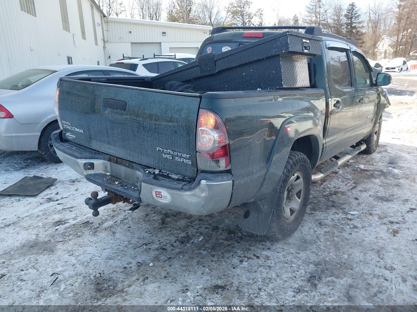 2013 TOYOTA TACOMA auction photo 4