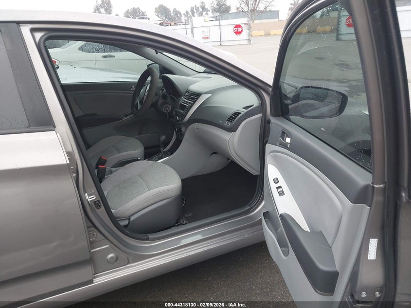 2017 Hyundai Accent Se