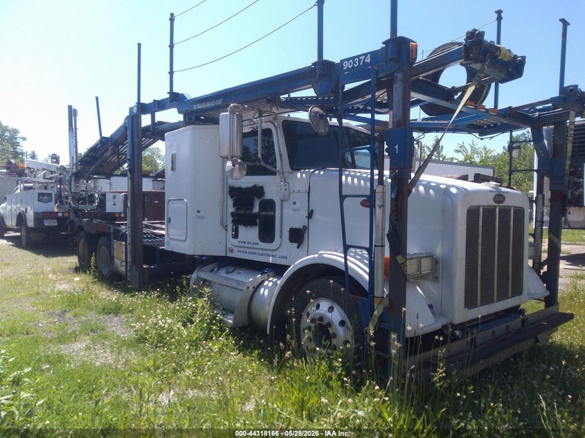 1NPSL79X2DD191470 2013 Peterbilt 365 photo 1