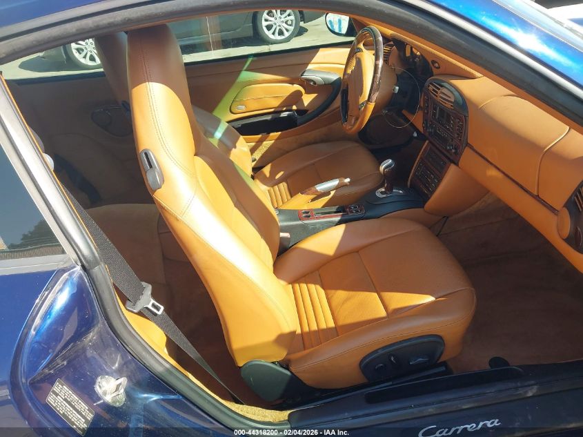 2001 Porsche 911 Carrera 2/Carrera 4