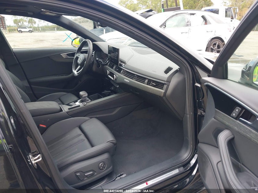 2023 Audi A4 Premium Plus 45 Tfsi S Line Quattro S Tronic