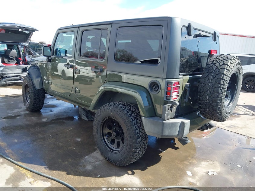 2016 Jeep Wrangler Unlimited Sahara