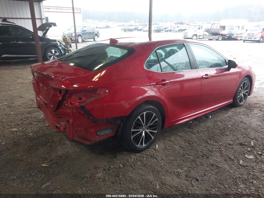 2020 Toyota Camry Se