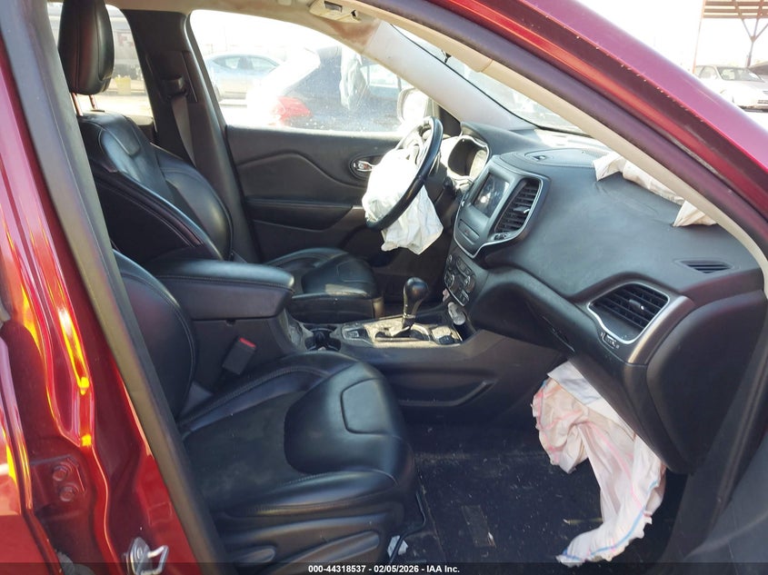 2019 Jeep Cherokee Latitude Plus Fwd