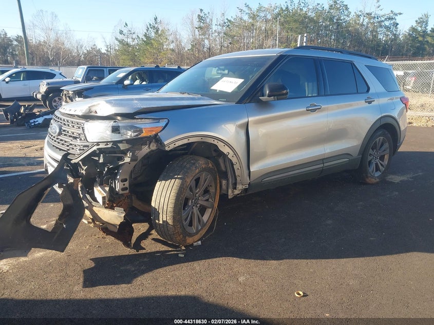 2022 Ford Explorer Xlt