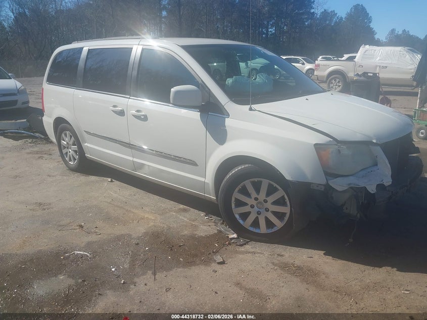 2013 Chrysler Town & Country Touring