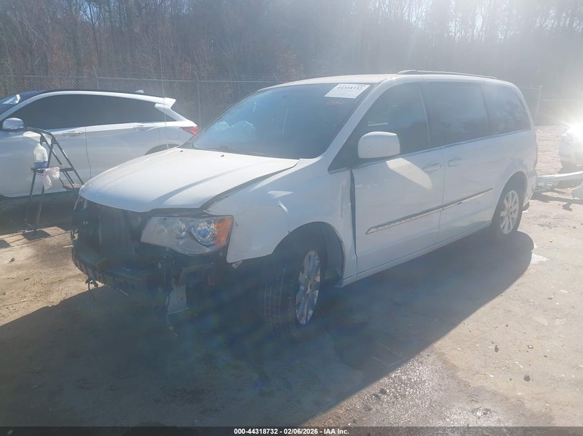 2013 Chrysler Town & Country Touring