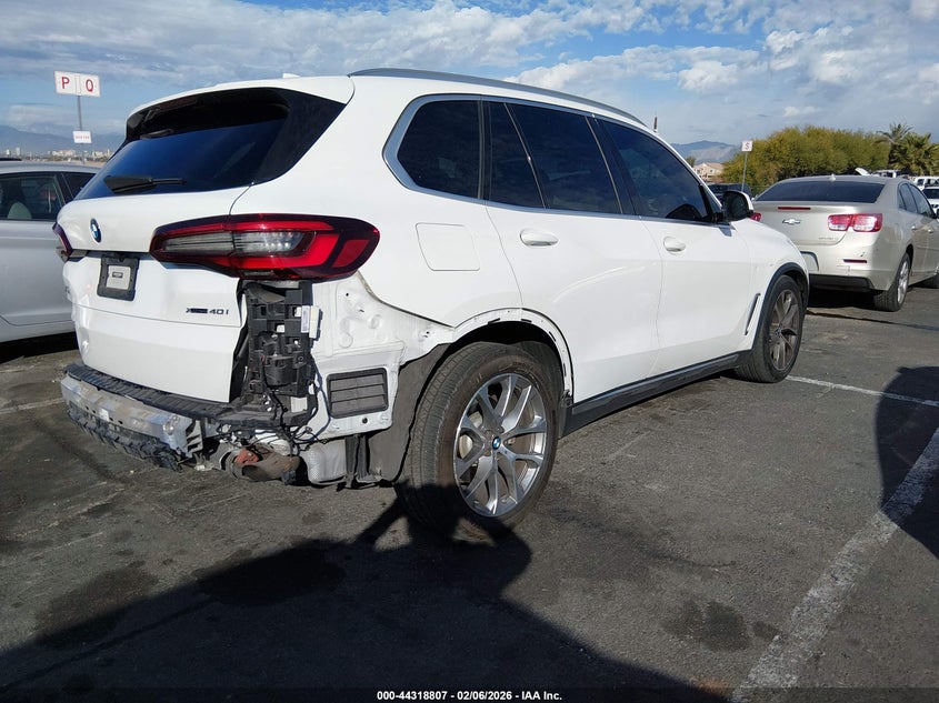 2023 BMW X5 xDrive40I