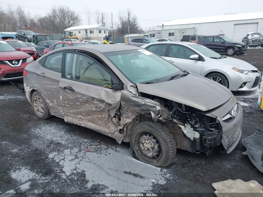 2013 Hyundai Accent Gls
