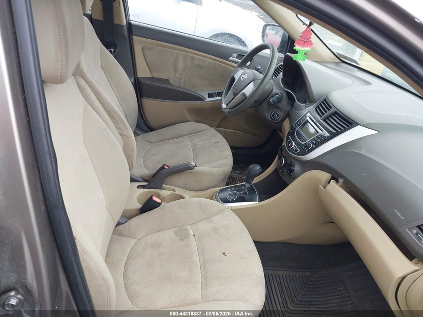 2013 Hyundai Accent Gls