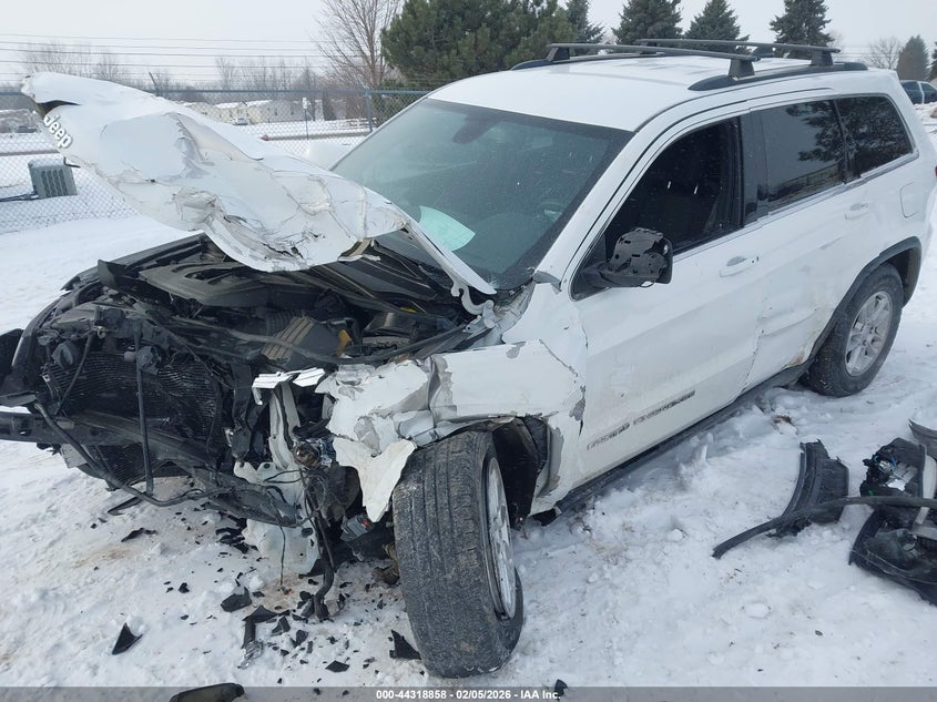 2020 Jeep Grand Cherokee Laredo E 4X4