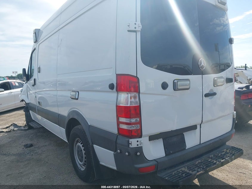 Vin: wd3pe7cdxhp564355, lot: 44815302, mercedes-benz sprinter 2500 standard roof v6 20173