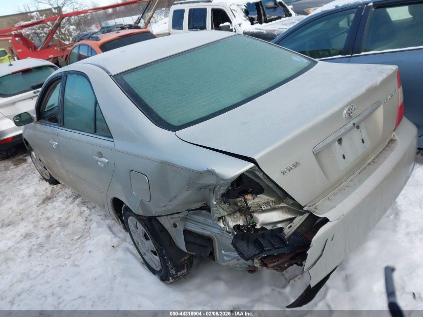 2004 Toyota Camry Le