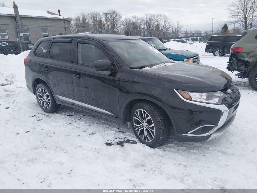 2018 MITSUBISHI OUTLANDER ES/LE/SE/SEL